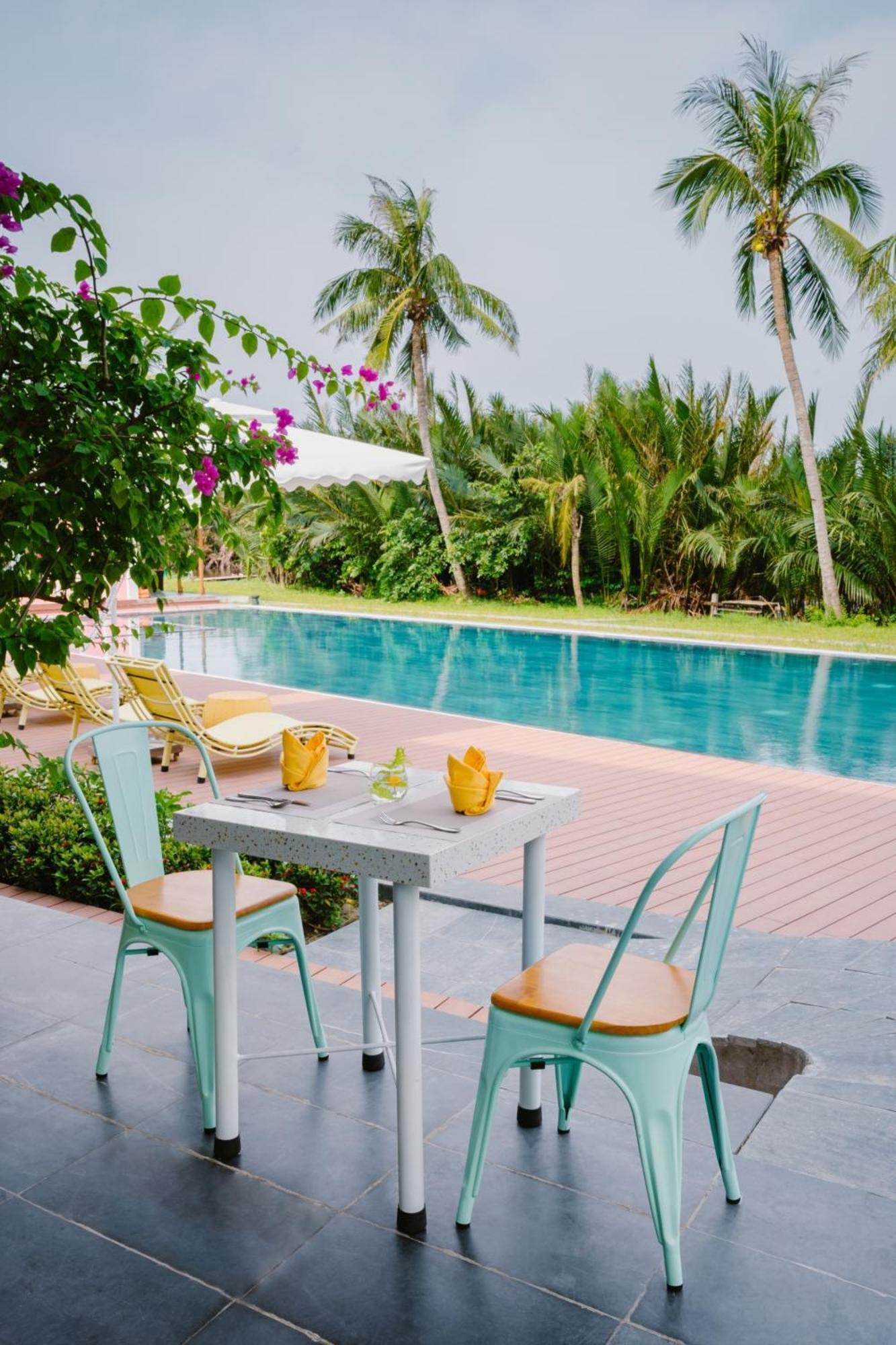 Moodhoian Riverside Resort & Spa Hoi An Exterior photo